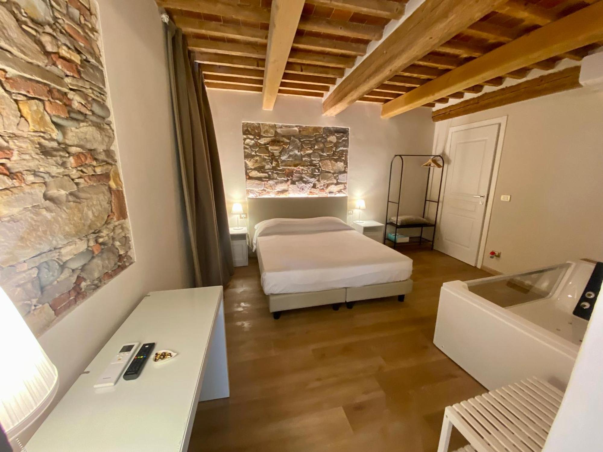 Il Tiglio Jacuzzi&Sauna Lucca Exteriér fotografie